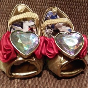 Disney Shoes - NWOT GIRL BUNDLE OF 2 DISNEY SLIP ONS & SLIPPERS Disney Shoes - NWOT GIRL BUNDLE OF 2 DISNEY SLIP ONS & SLIPPERS